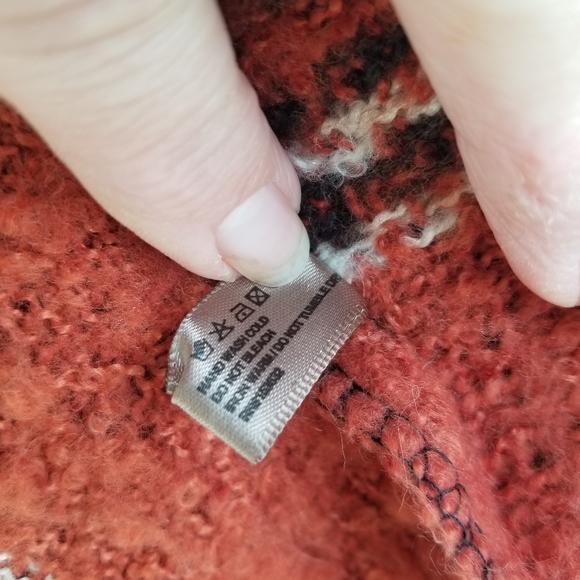 Orange Black White Soft Plaid Poncho Sweater Oklahoma State Cowboys Wrap OSFM - Picture 8 of 8